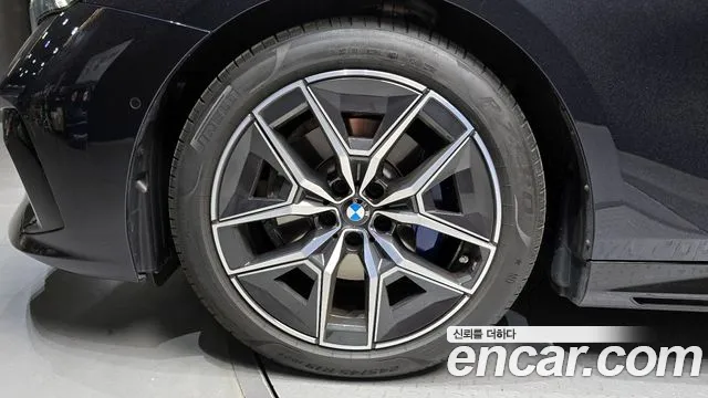 BMW 5 Series (G60) id 2665265 из Кореи 6