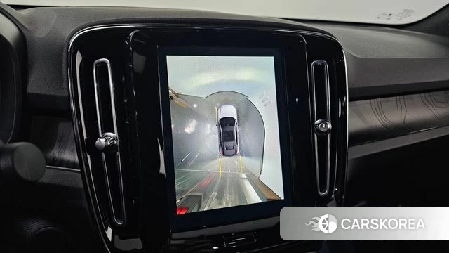 Volvo C40 Richards 2022 Белый из Кореи, фото 6