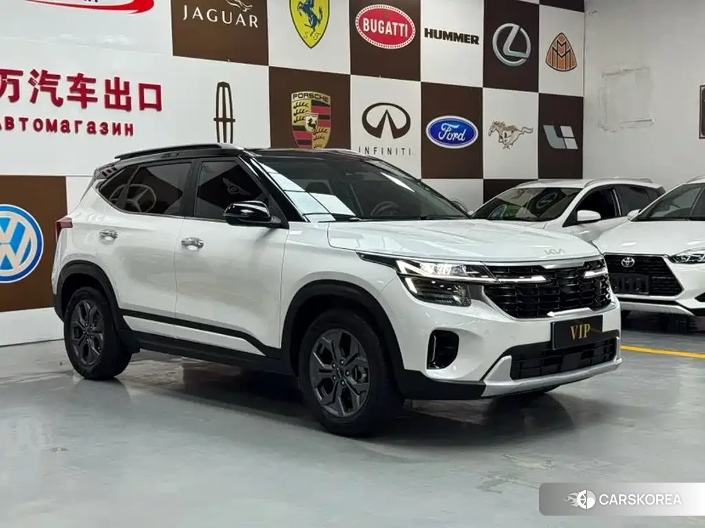 Kia Seltos 2023 Белый из Китая, фото 6