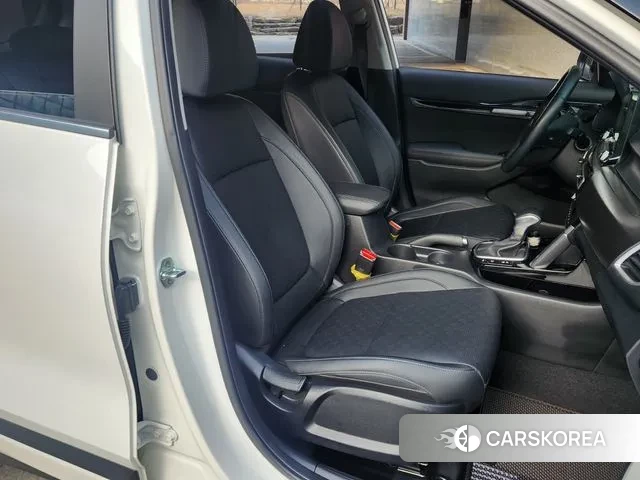 Kia Seltos 2021 Белый из Кореи, фото 6