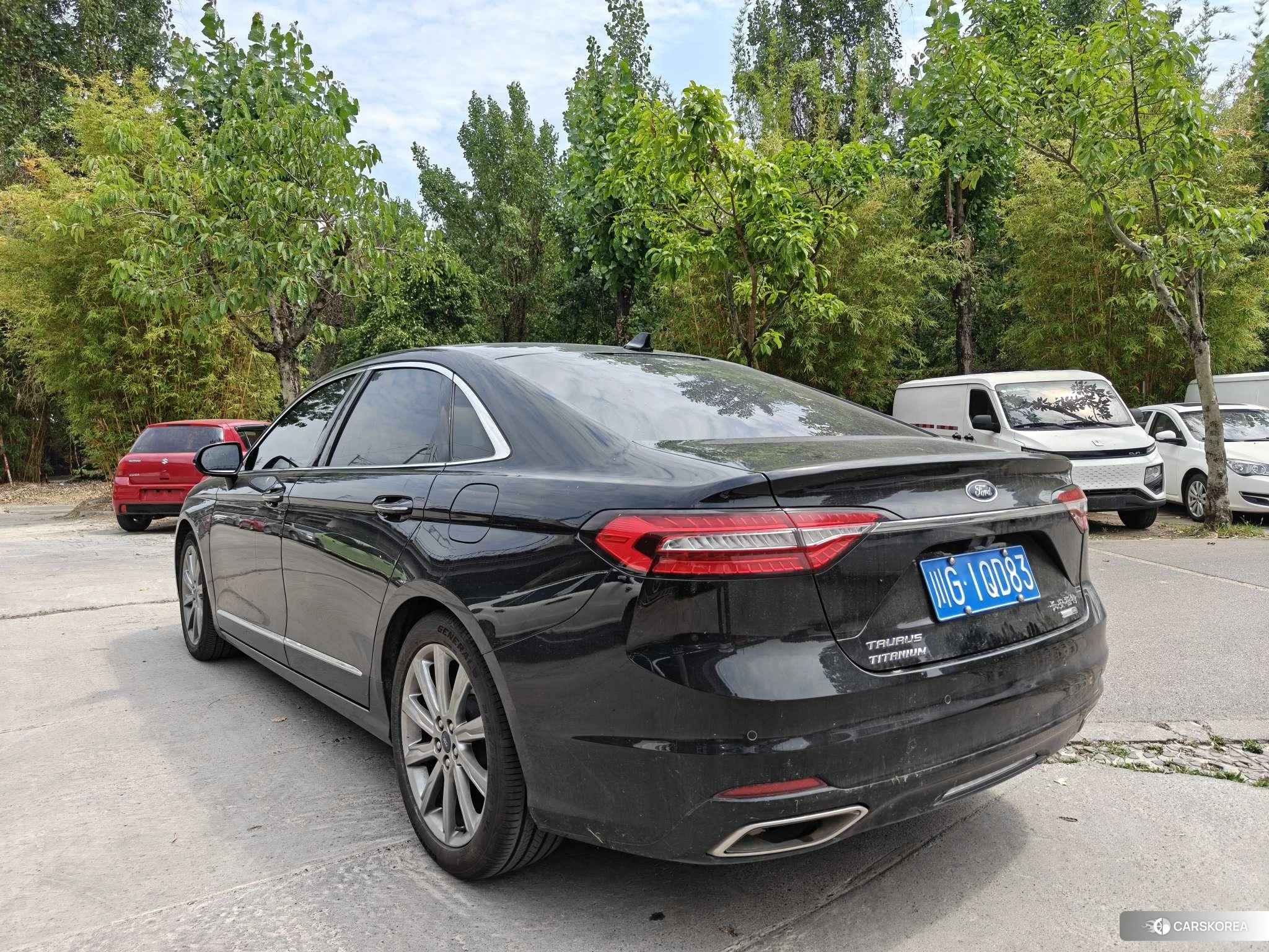 Ford Taurus 2019 Черный из Китая, фото 6