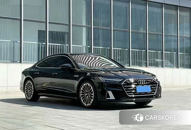 Audi A7L 2024 Черный из Китая, фото 6