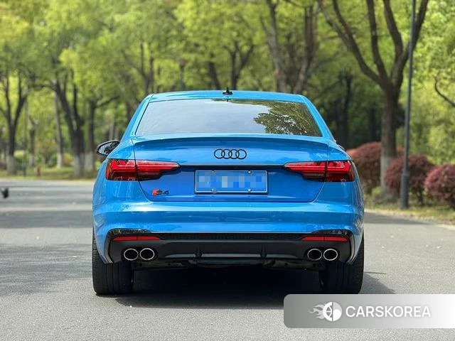 Audi S4 2021 Синий из Китая, фото 6