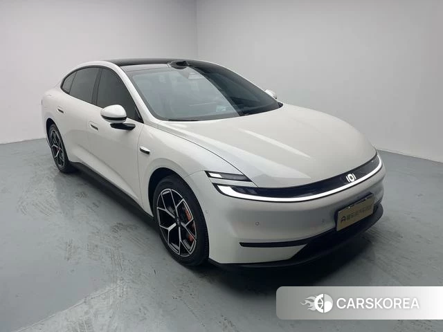 Changan Qiyuan A06 2026 Белый из Китая, фото 6
