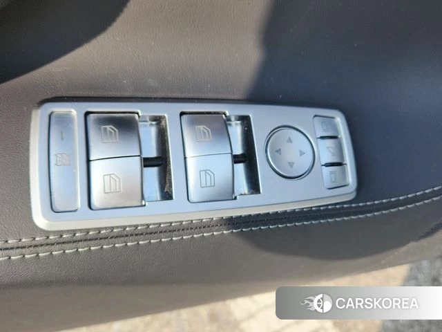 Tesla Model S 2020 Белый из Кореи, фото 6