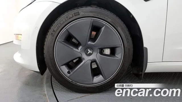 Tesla Model 3 2022 Белый из Кореи, фото 6