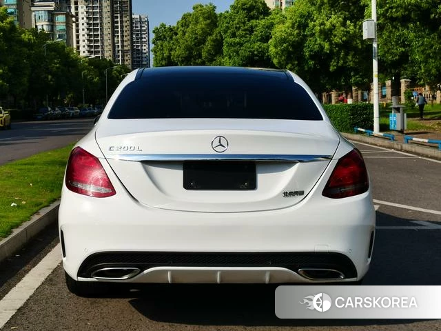 Mercedes-Benz Class C 2018 Белый из Китая, фото 6