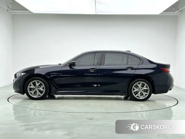 BMW i3 2024 Черный из Китая, фото 6