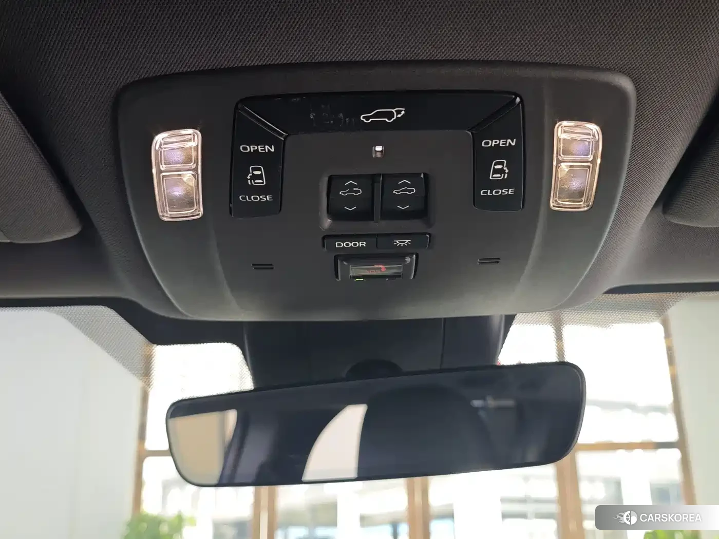 Toyota Sienna 2024 Белый из Китая, фото 6