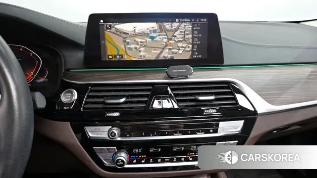 BMW 5 Series (G30) 2020 Белый из Кореи, фото 6