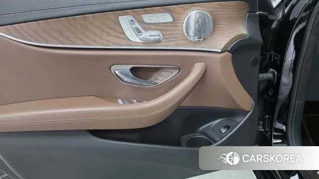 Mercedes-Benz E-Class W213 2022 Черный из Кореи, фото 6