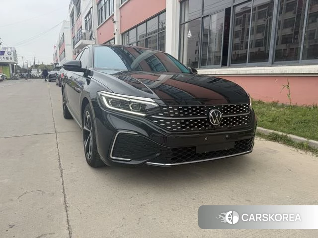 Volkswagen Passat 2023 Черный из Китая, фото 6