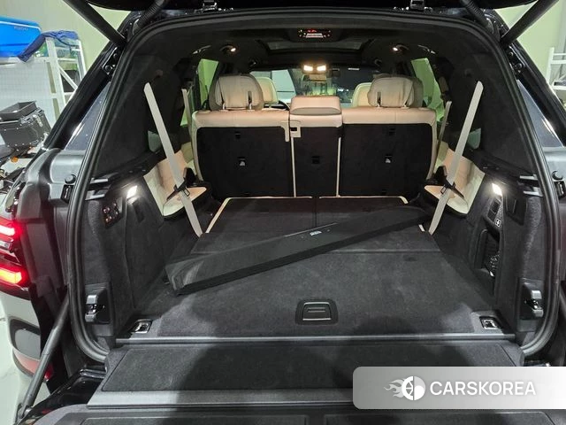BMW X7 (G07) 2025 Черный из Кореи, фото 6