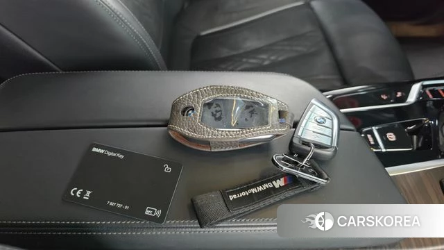 BMW 6 Series GT (G32) 2022 Черный из Кореи, фото 6