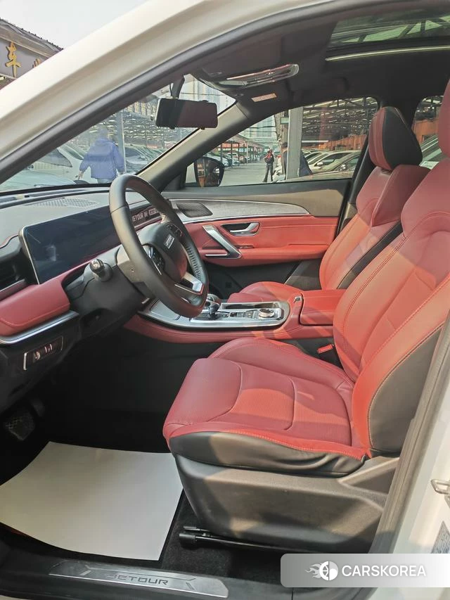 Jietu X70 PLUS 2022 Белый из Китая, фото 6