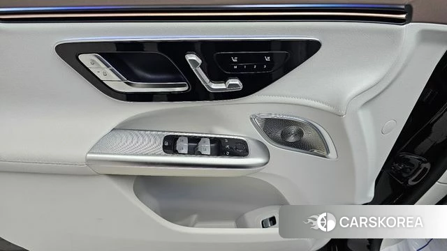 Mercedes-Benz EQE SUV X294 2025 Черный из Кореи, фото 6