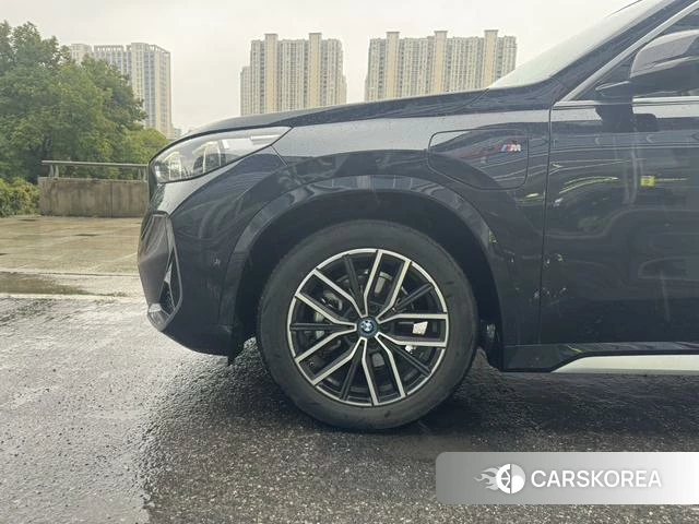 BMW iX1 2024 Черный из Китая, фото 6