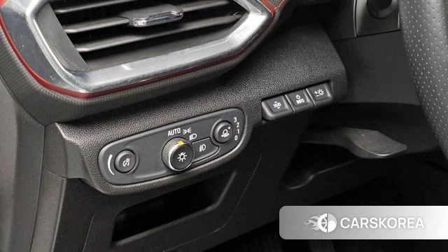 Chevrolet (GM Daewoo) Trailblazer 2020 Белый из Кореи, фото 6