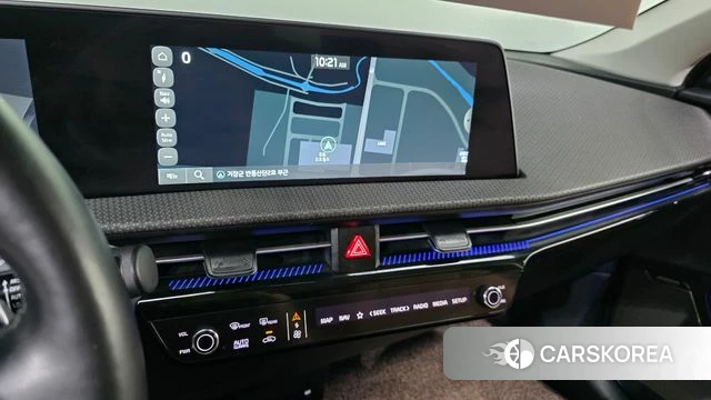 Kia EV6 2023 Жемчужный цвет из Кореи, фото 6