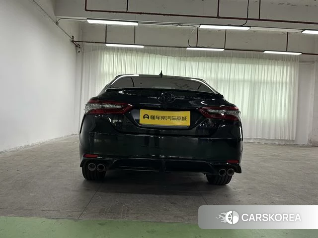 Toyota Camry 2023 Черный из Китая, фото 6