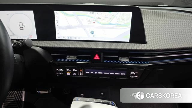 Kia EV6 2023 Серый из Кореи, фото 6