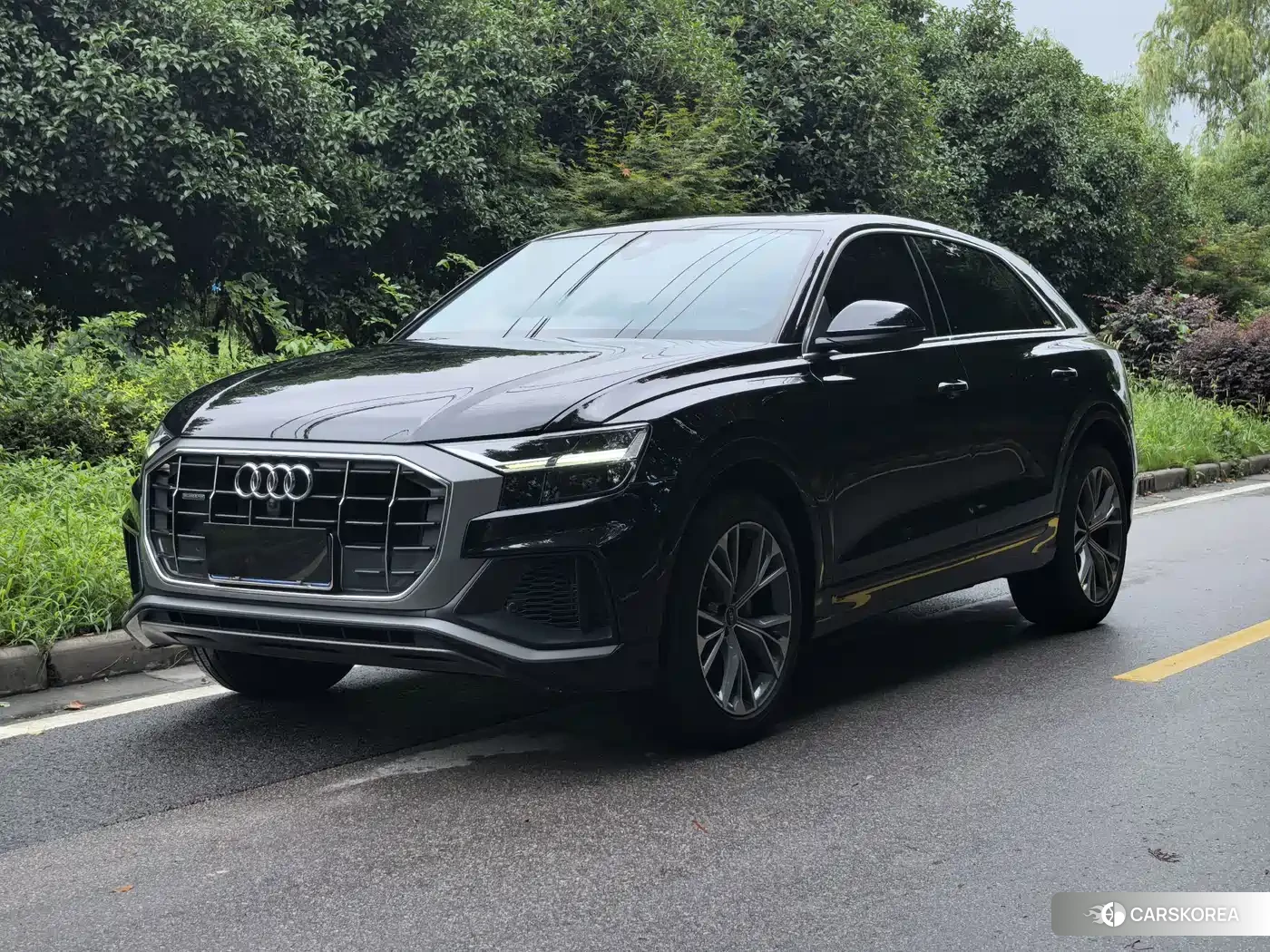 Audi Q8 2021 Черный из Китая, фото 6