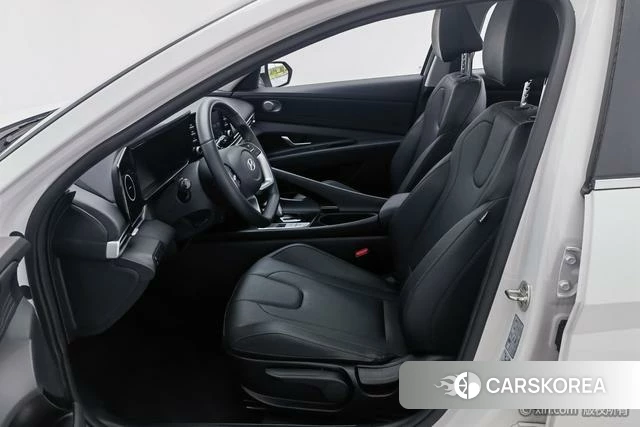 Hyundai Elantra 2024 Белый из Китая, фото 6