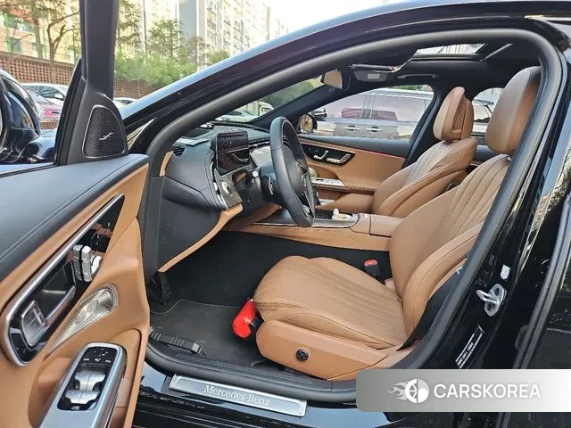 Mercedes-Benz E-Class W214 2025 Черный из Кореи, фото 6