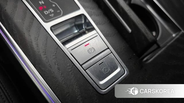 Audi A6 (C8) 2021 Черный из Кореи, фото 6