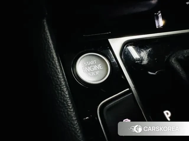 Volkswagen Arteon 2019 Белый из Кореи, фото 6