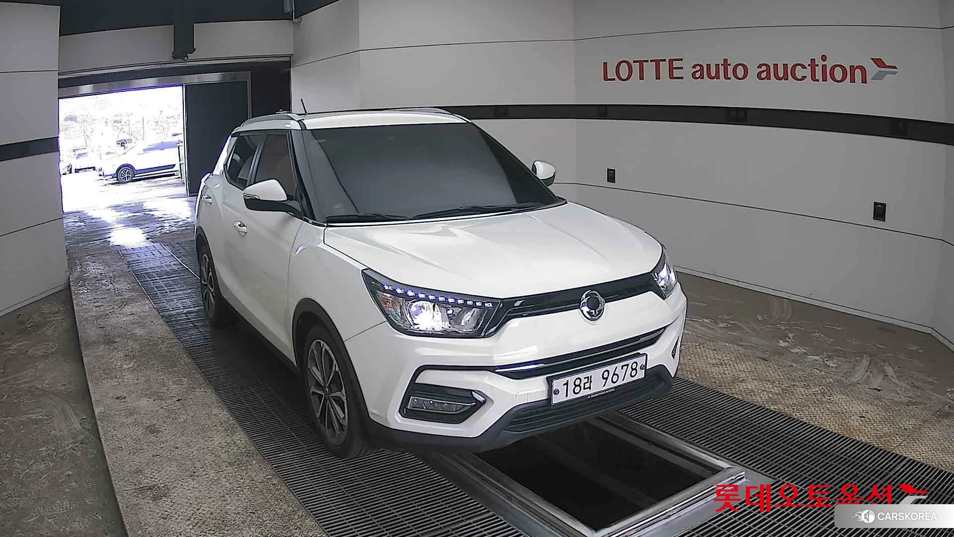 SsangYong Tivoli 2018 Белый из Кореи, фото 6