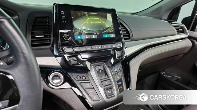 Honda Odyssey 2019 Белый из Кореи, фото 6