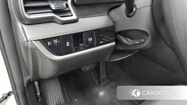 Kia Sportage 5th Generation 2022 Белый из Кореи, фото 6