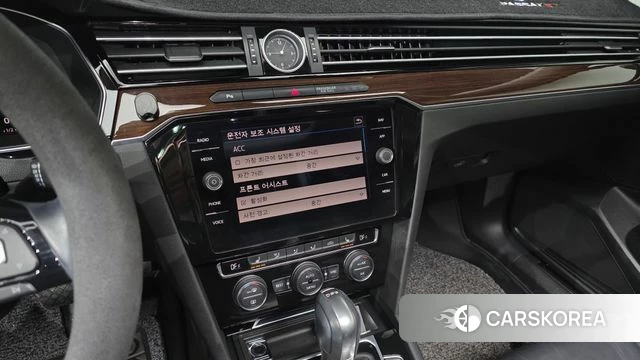 Volkswagen Passat GT (B8) 2018 Белый из Кореи, фото 6