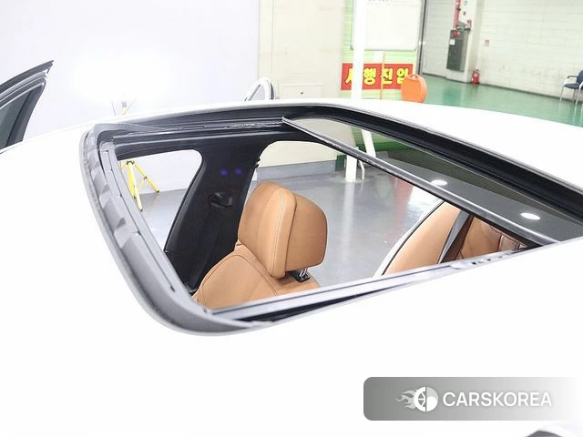 BMW 5 Series (G30) 2022 Белый из Кореи, фото 6