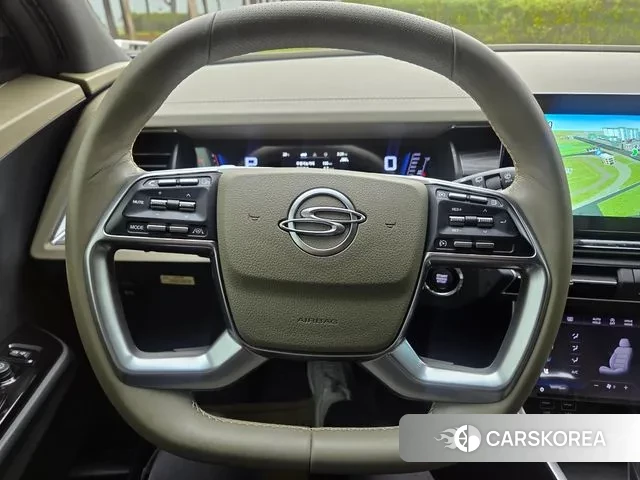 Ssangyong Torres 2023 Светло-серебряный цвет из Кореи, фото 6