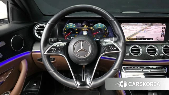 Mercedes-Benz E-Class W213 2022 Белый из Кореи, фото 6