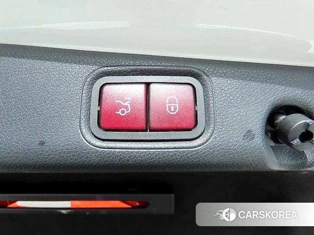 Mercedes-Benz E-Class W213 2018 Белый из Кореи, фото 6