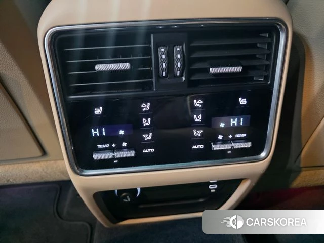 Porsche Cayenne (PO536) 2023 Жемчужный цвет из Кореи, фото 6