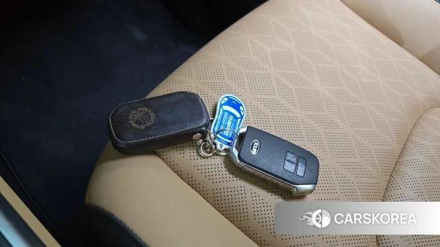 Kia Carnival 4th generation 2021 Белый из Кореи, фото 6