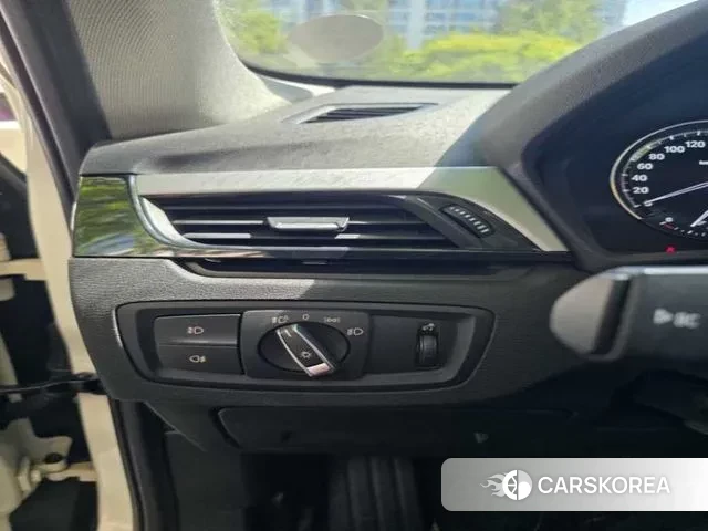 BMW X1 (F48) 2018 Белый из Кореи, фото 6