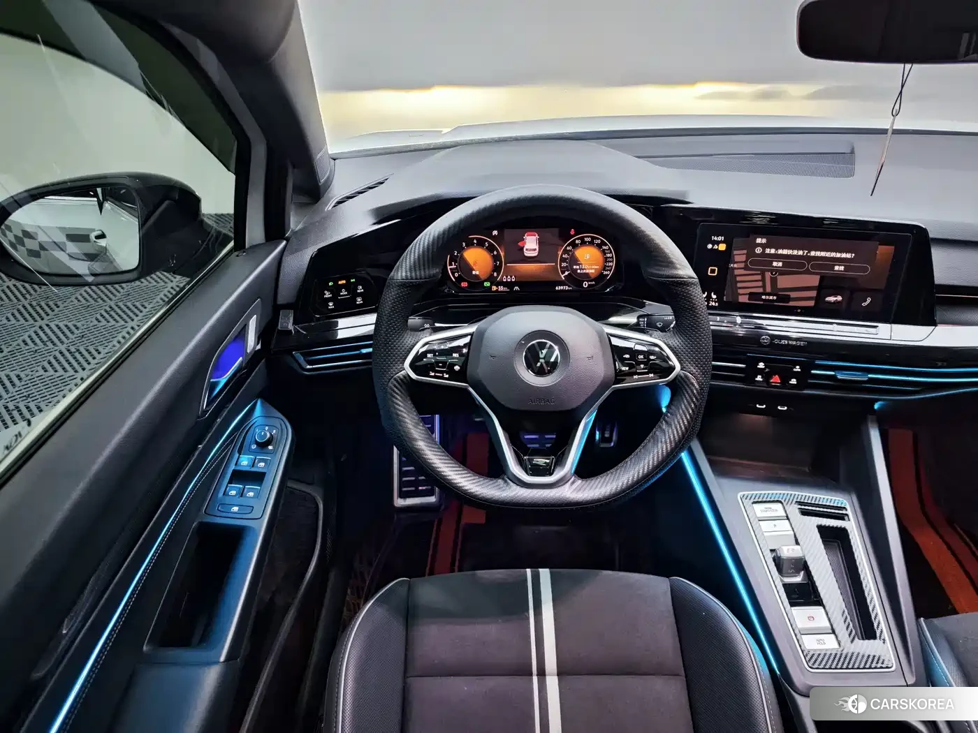 Volkswagen Golf 2023 Белый из Китая, фото 6