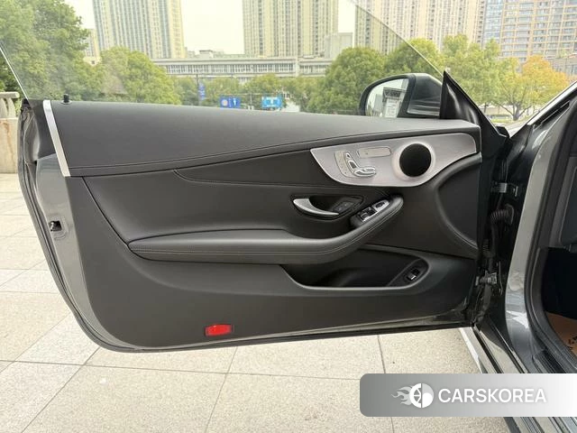 Mercedes-Benz Class C (imported) 2021 Темно-серый из Китая, фото 6