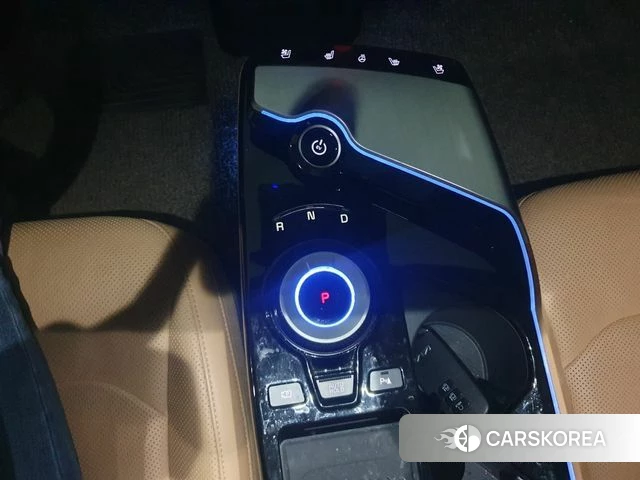 Kia EV6 2023 Белый из Кореи, фото 6