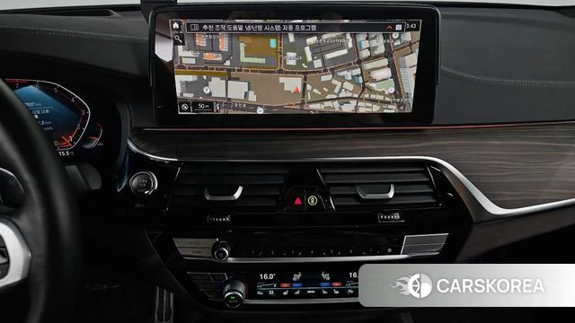 BMW 6 Series GT (G32) 2021 Белый из Кореи, фото 6