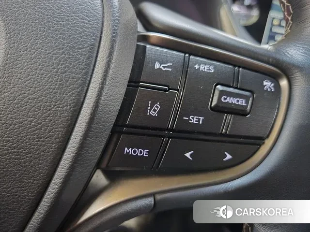 Lexus ES300h 7th generation 2020 Черный из Кореи, фото 6