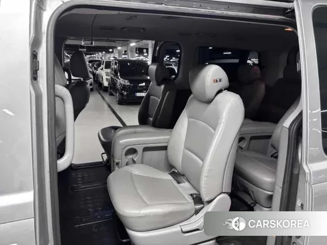 Hyundai The New Grand Starex 2018 Цвет галактики из Кореи, фото 6