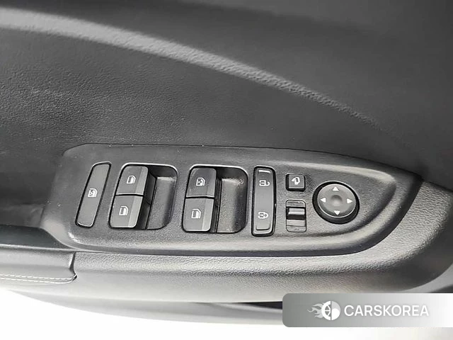 Hyundai Venue 2019 Серый из Кореи, фото 6