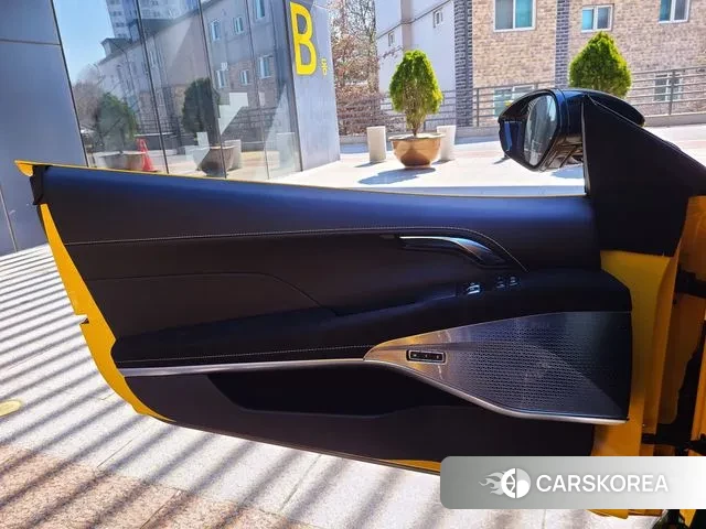 Lotus Emira 2024 Желтый из Кореи, фото 6