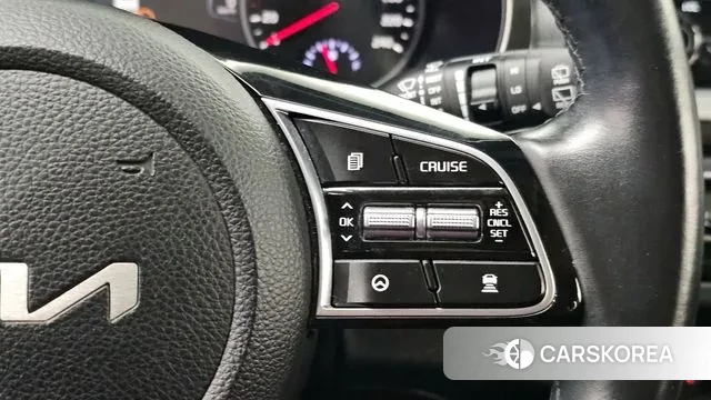 Kia Seltos 2022 Белый из Кореи, фото 6